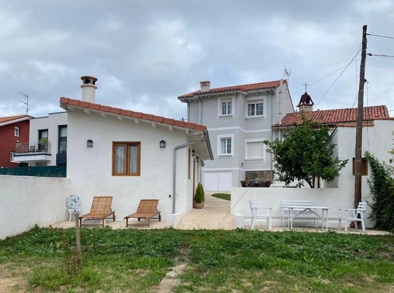 Villa La casita de El Montán Avilés Exterior foto